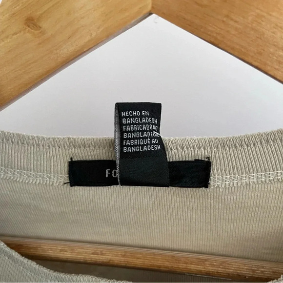 Forever 21 Henley Long Sleeve Shirt "Athletic" Logo Women's M Taupe Buttons - Picture 6 of 11